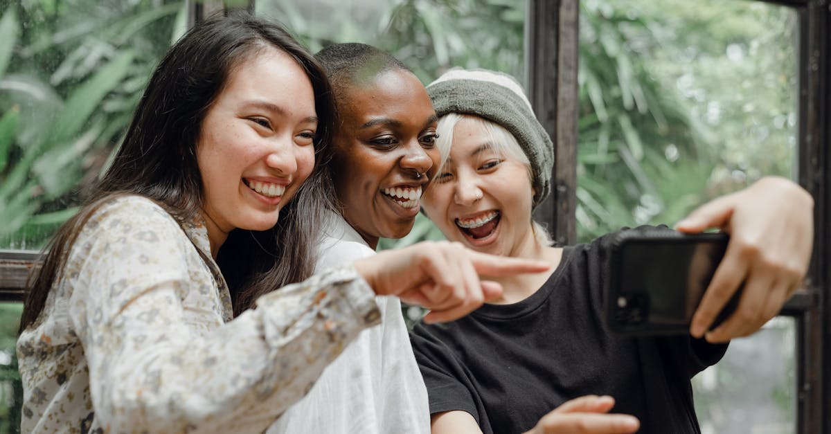 découvrez l'univers du plaisir féminin à travers des articles, conseils et ressources dédiés à l'épanouissement de la sexualité au féminin. apprenez à mieux comprendre votre corps, vos désirs et les différentes façons de vivre une sexualité épanouie.