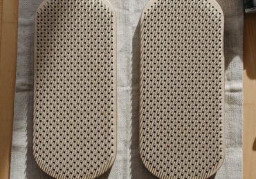 découvrez les bienfaits du tapis d'acupression : soulagement du stress, réduction des douleurs musculaires et amélioration de la circulation sanguine. offrez-vous une expérience relaxante et revitalisante à domicile grâce à cet accessoire bien-être.